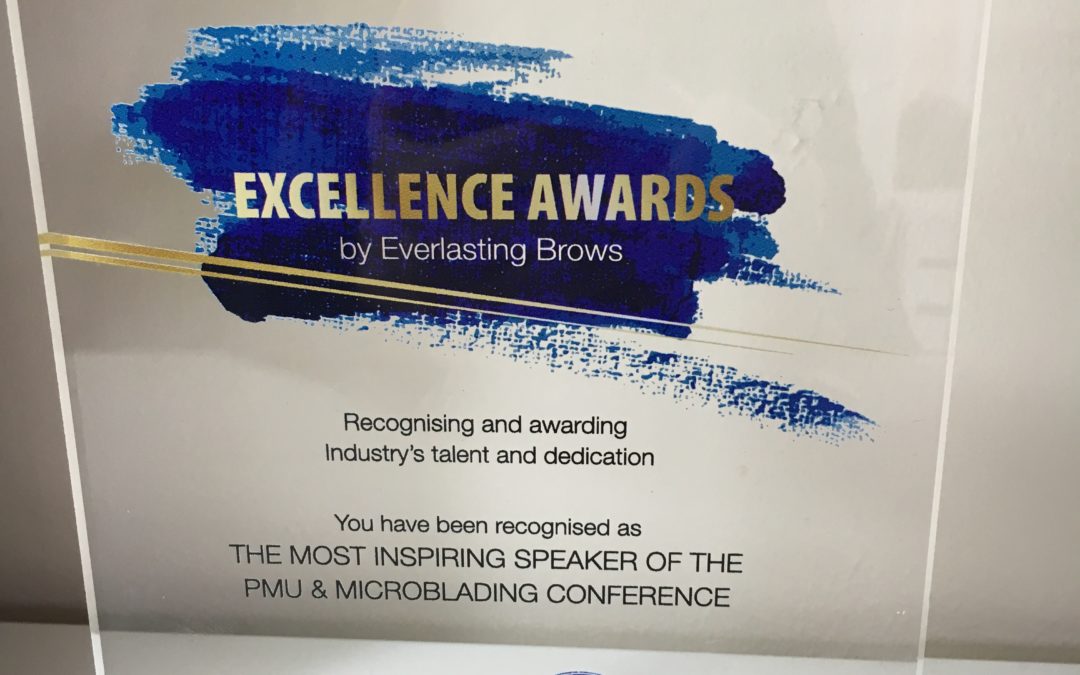 Vicky Martin's award for being The Most Inspiring Speaker at the PMU & Microblading Conference 2018